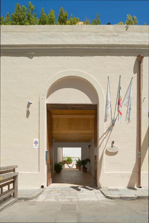 Exteriér alebo vchod do ubytovania Relais Carlo V - Palazzo Storico