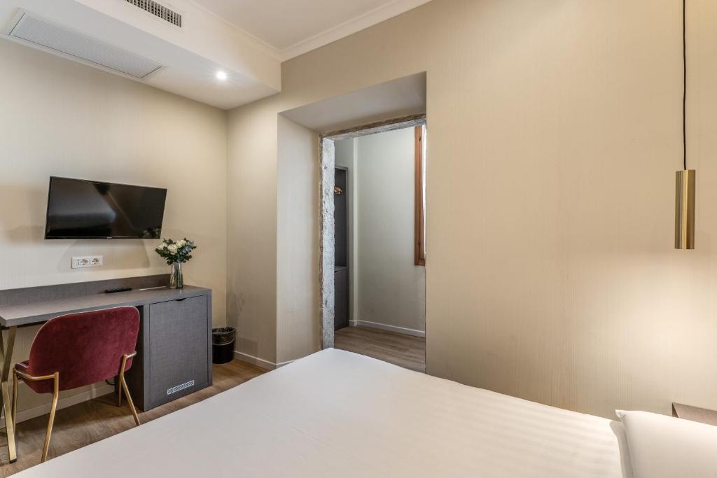 Flower Garden Hotel - Resim 23