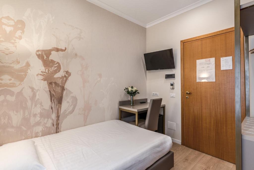 Flower Garden Hotel - Resim 39