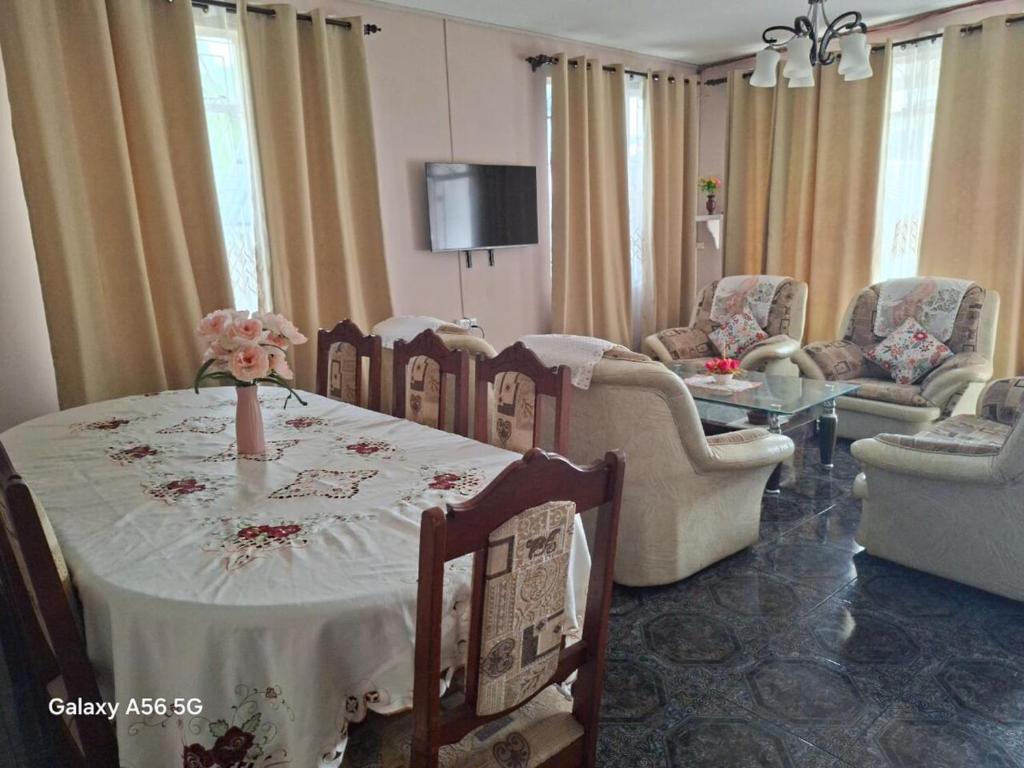 Posezení v ubytování YUTI Style Trendy Home Vibes