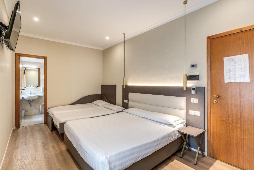 Flower Garden Hotel - Resim 41