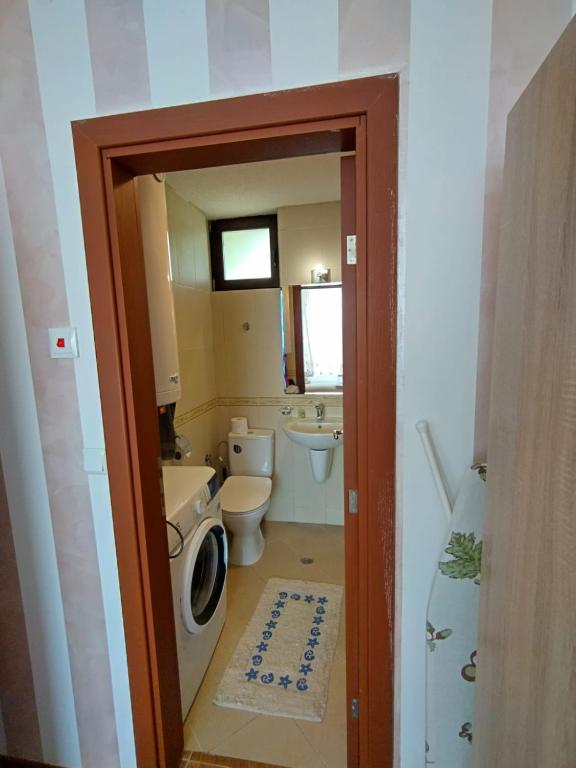 Koupelna v ubytování Bay View Villas apartment NONA 1C - Kosharitsa
