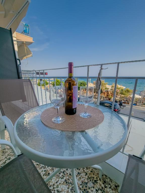 SeaZen Beach Front Suites