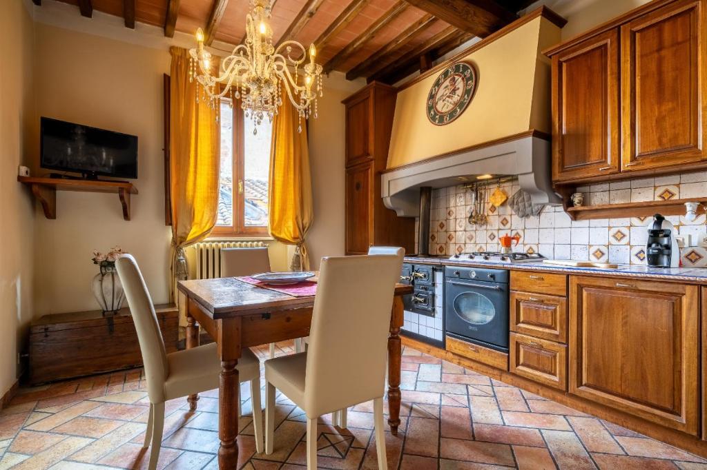 Kuchnia lub aneks kuchenny w obiekcie Porta nuova home