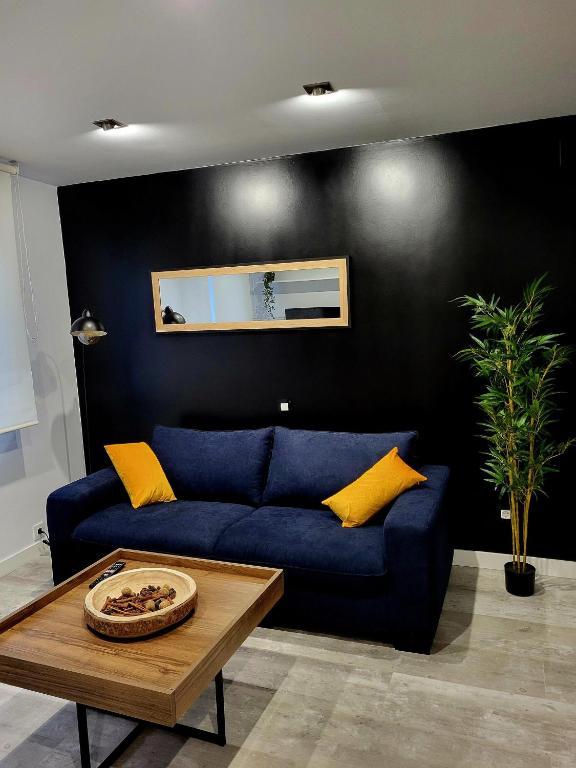 Gallery image of Dindurra 33 in Gijón