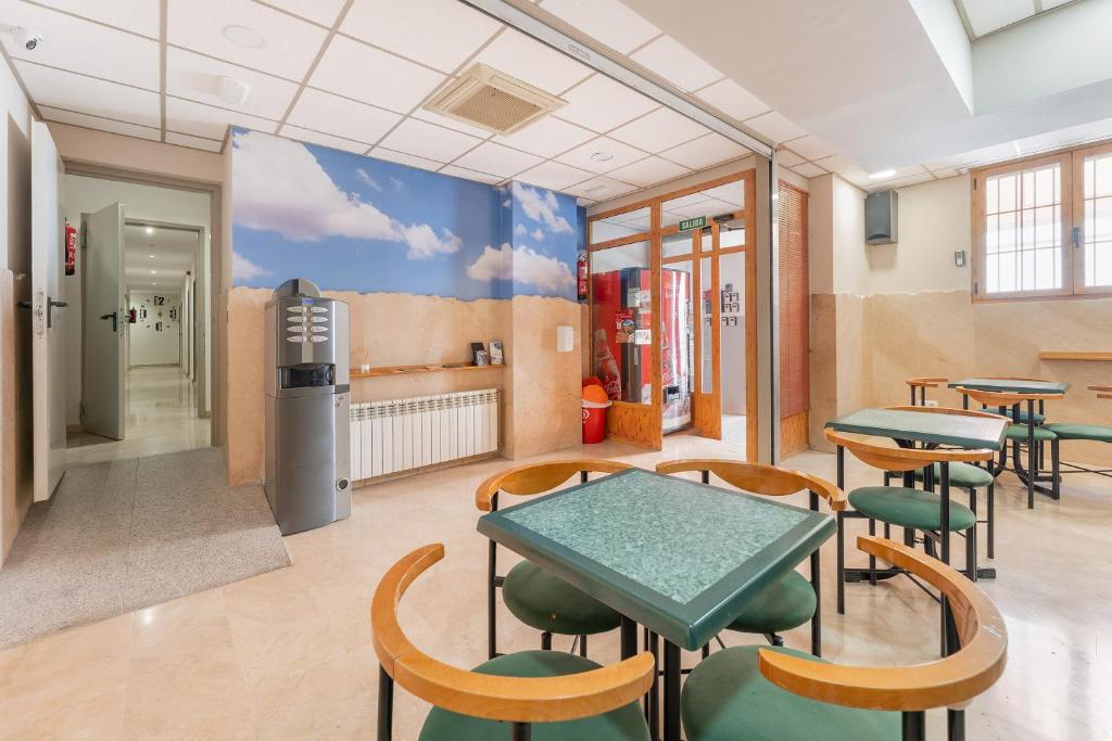 Kuchyň nebo kuchyňský kout v ubytování Hostal El Bugar