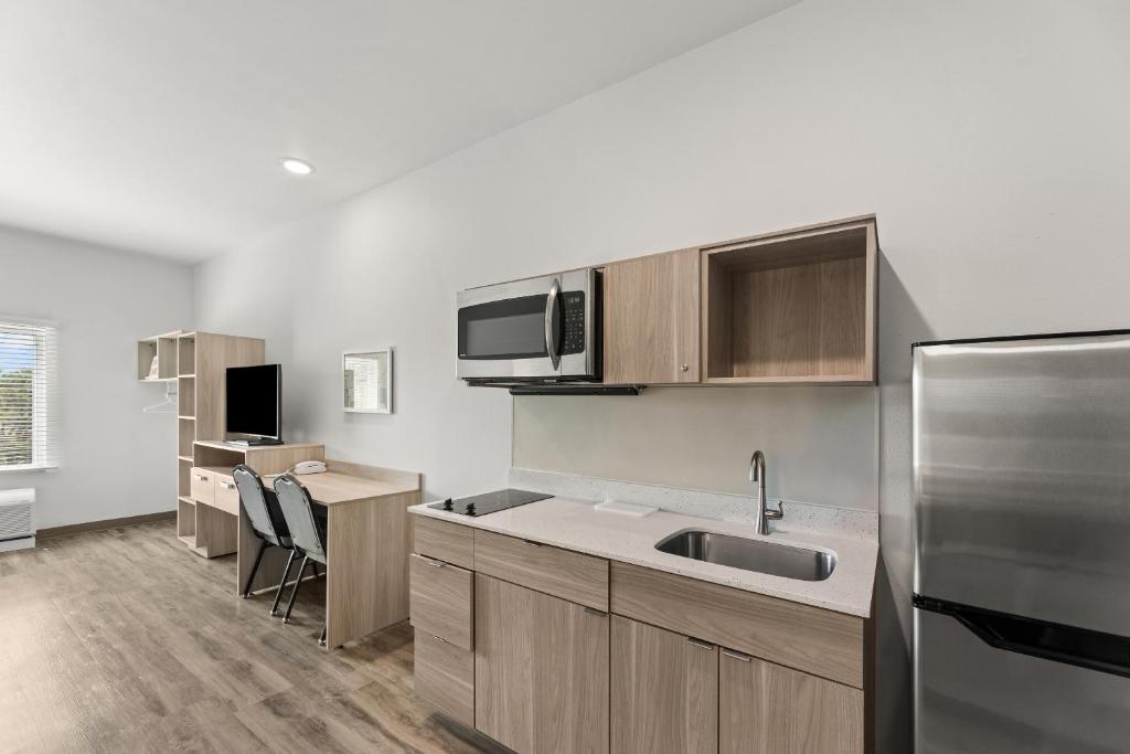 WoodSpring Suites Jackson Pearl I-20 - Suite King Avec Canapé - Non Fumeur