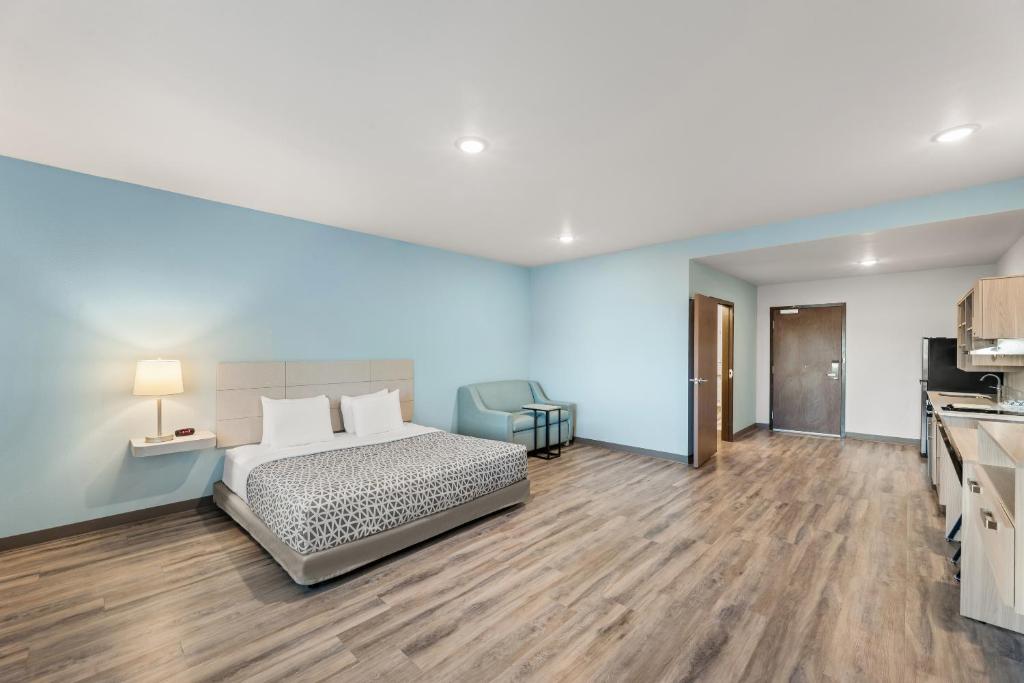WoodSpring Suites Jackson Pearl I-20 - Suite King Avec Canapé - Accès Handicapé / Non-fumeur
