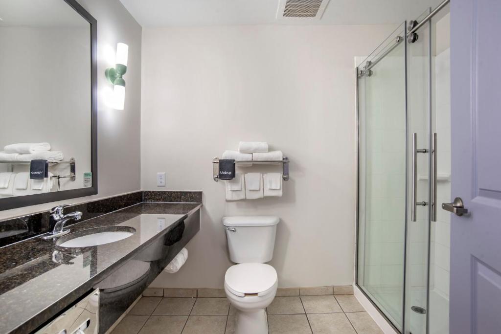Garner Hotel Panama City Beach Northeast by IHG photo