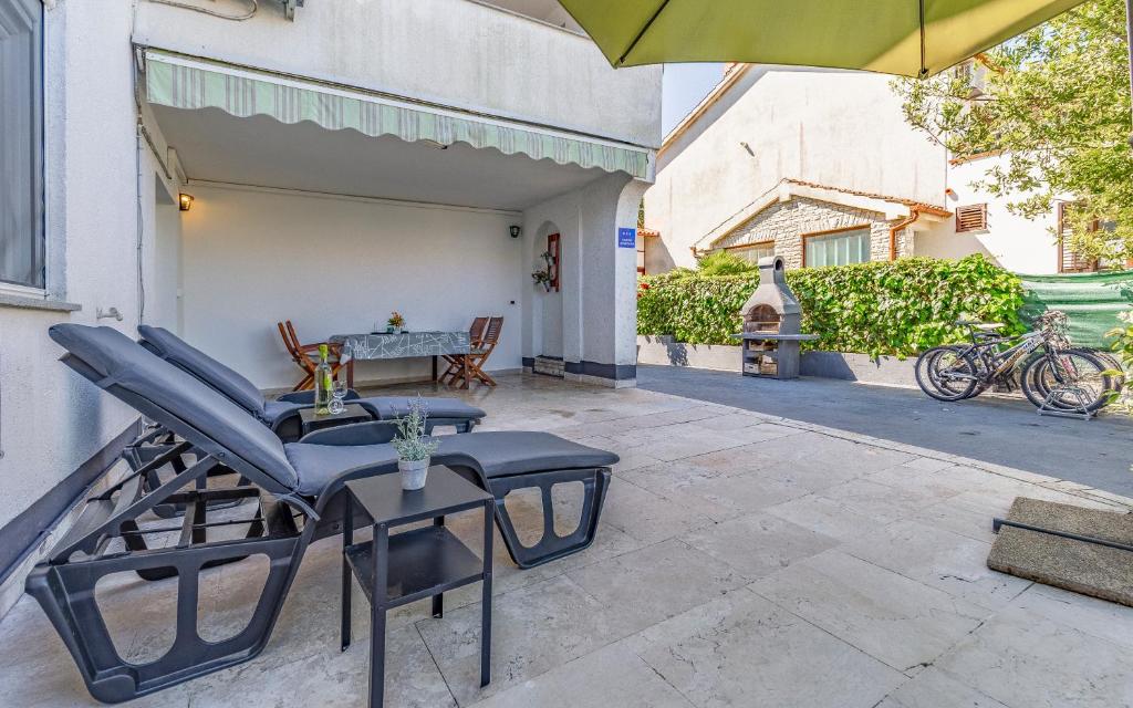 Patio alebo iná vonkajšia časť ubytovania Apartment Mar