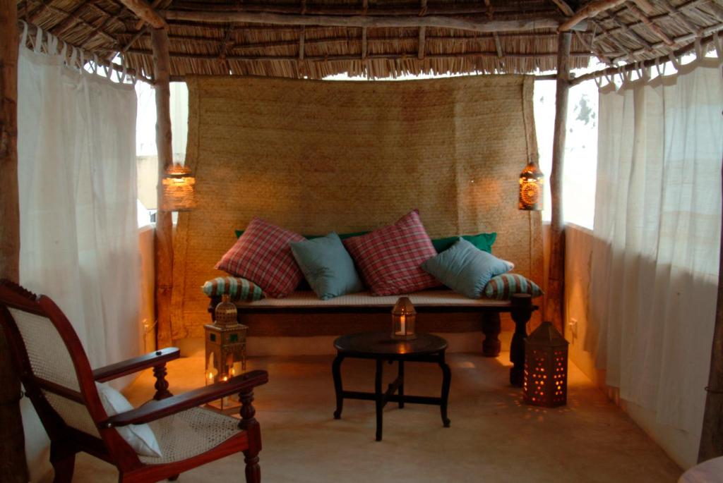 Posezení v ubytování LAMU HOUSE