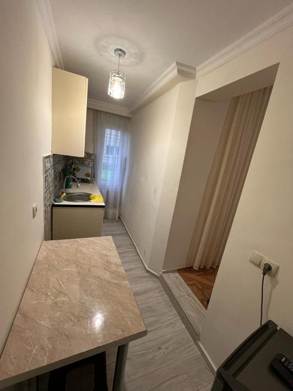 Kuchyň nebo kuchyňský kout v ubytování FIROSMANI house