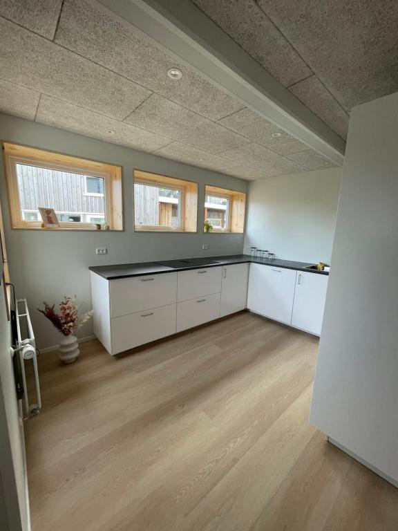 Nhà bếp/bếp nhỏ tại Lejlighed i Torshavn