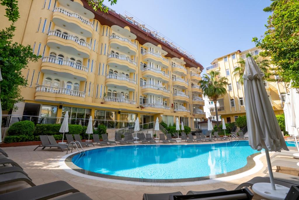 Citrus Plaza Hotel 4★