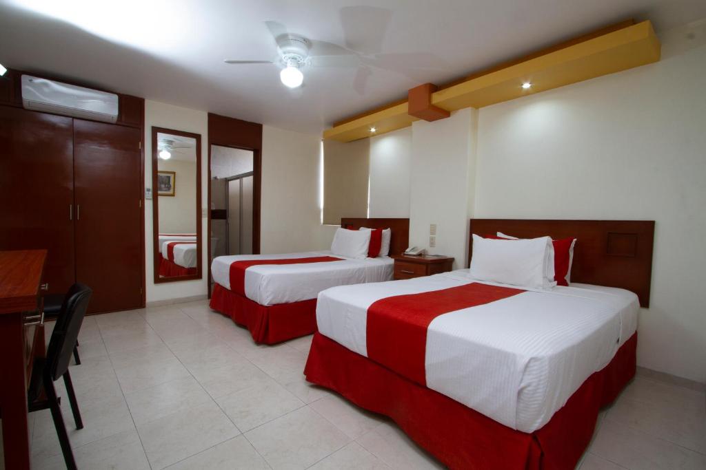 Hotel Elizabeth Ciudad Deportiva - Double Room With Two Double Beds