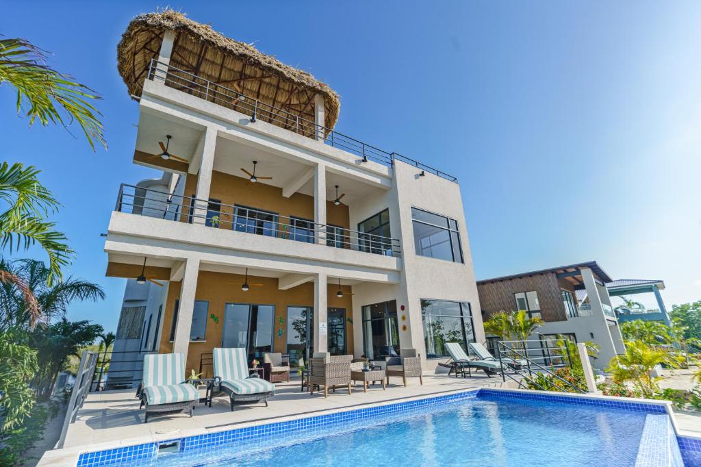 Villa - Beach Front