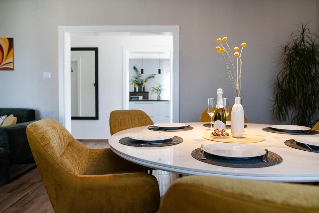 Χώρος καθιστικού στο Superior Apartment Sincic