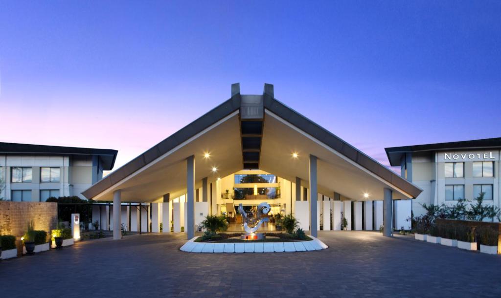 Novotel Manado Golf Resort & Convention Center, Manado – Updated 2022 Prices