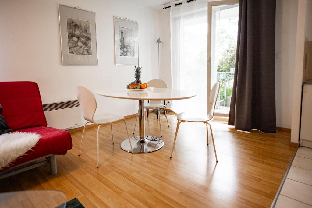 Flat at border suisse – photo 35