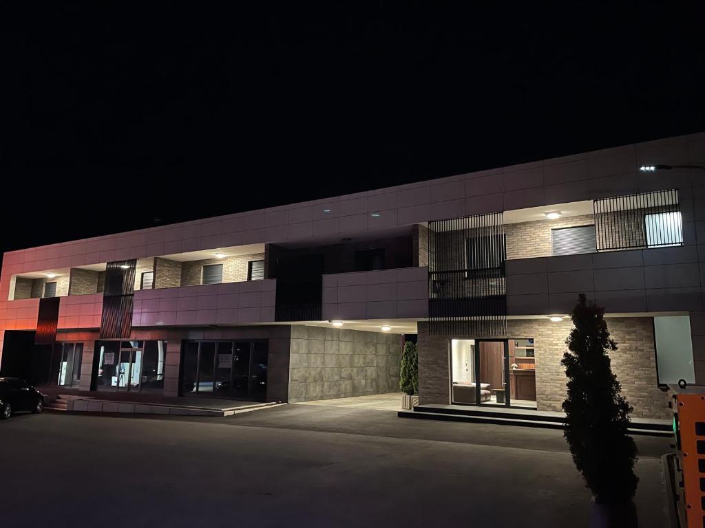 Budova, kde se hotel nachází