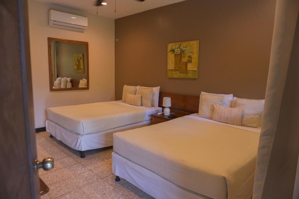 Hotel Diriá Santa Cruz - Standard Quadruple Room