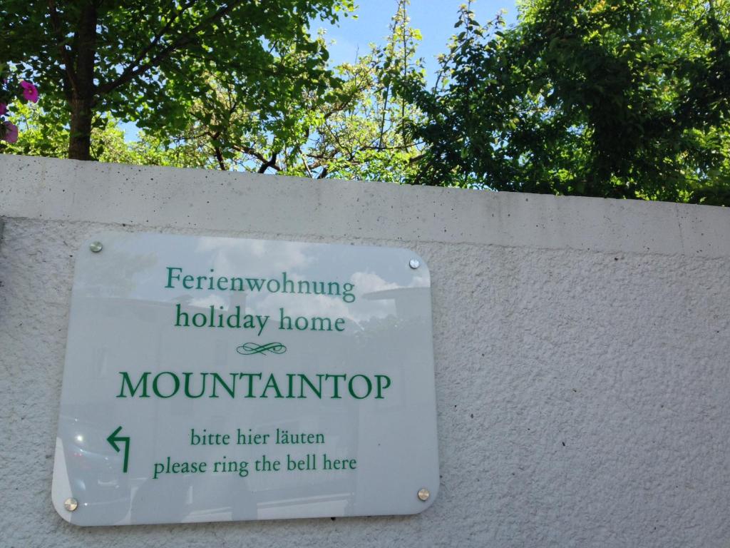 Certifikát, hodnocení, plakát nebo jiný dokument vystavený v ubytování Ferienwohnung Mountaintop