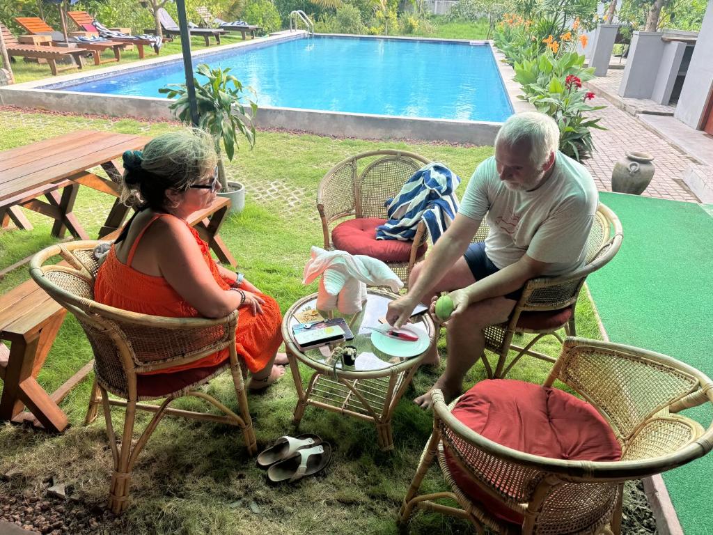 Steps Garden Resort - 5