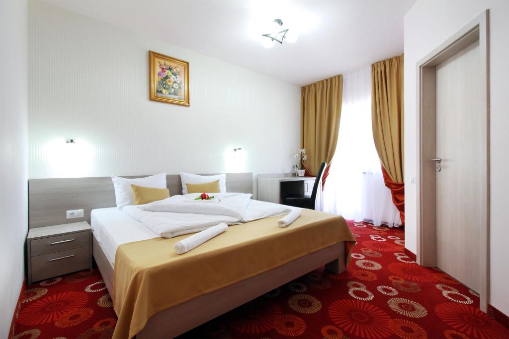 Amso Residence - Doppelzimmer Mit Balkon