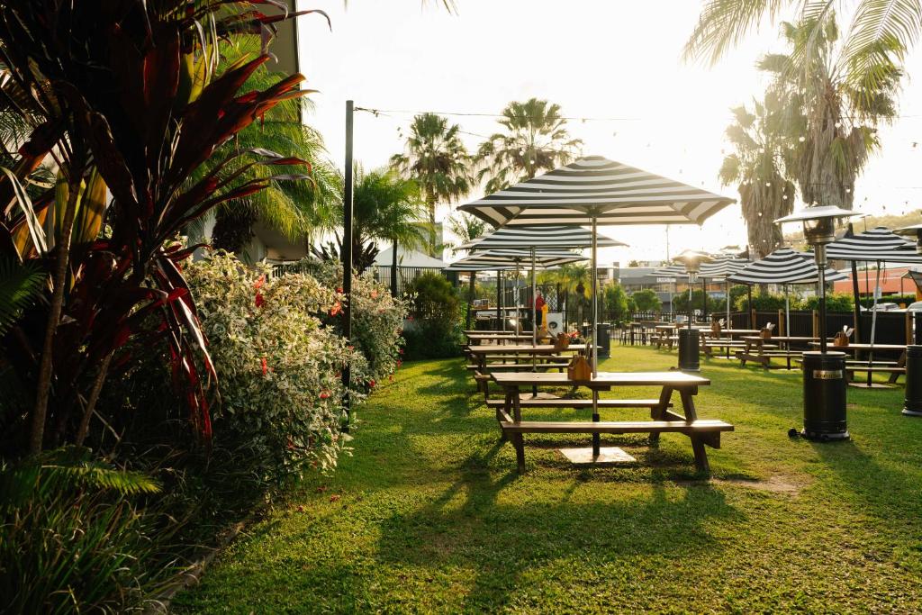 Salisbury Hotel Motel - Resim 25