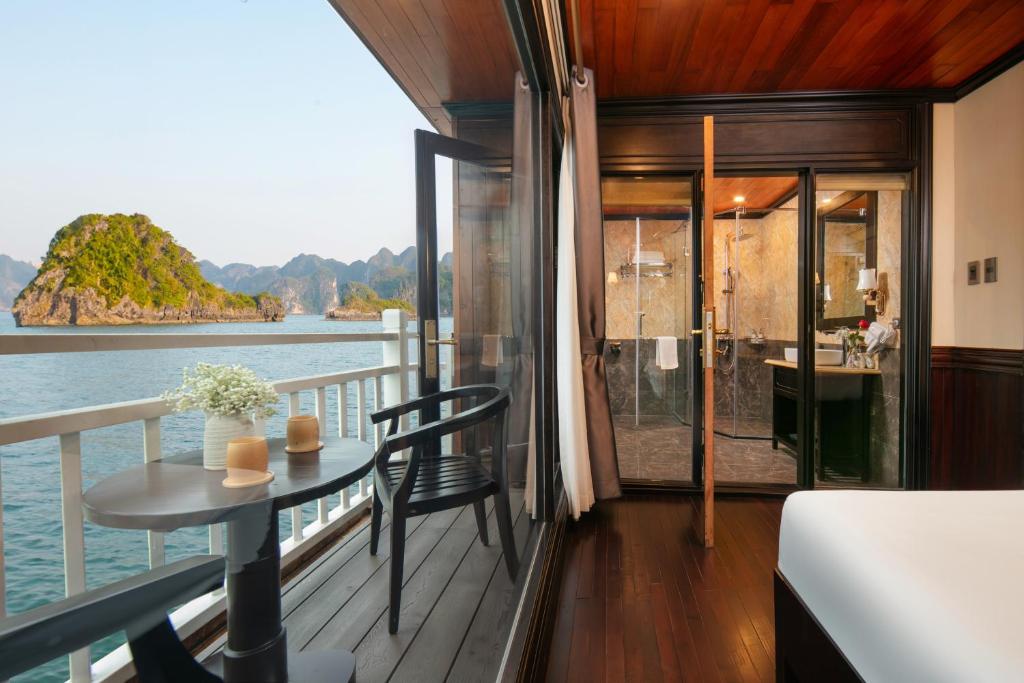 Halong Arcadia Cruise - 15