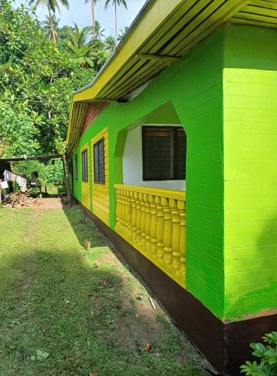 Vurevure Homestay Explorer