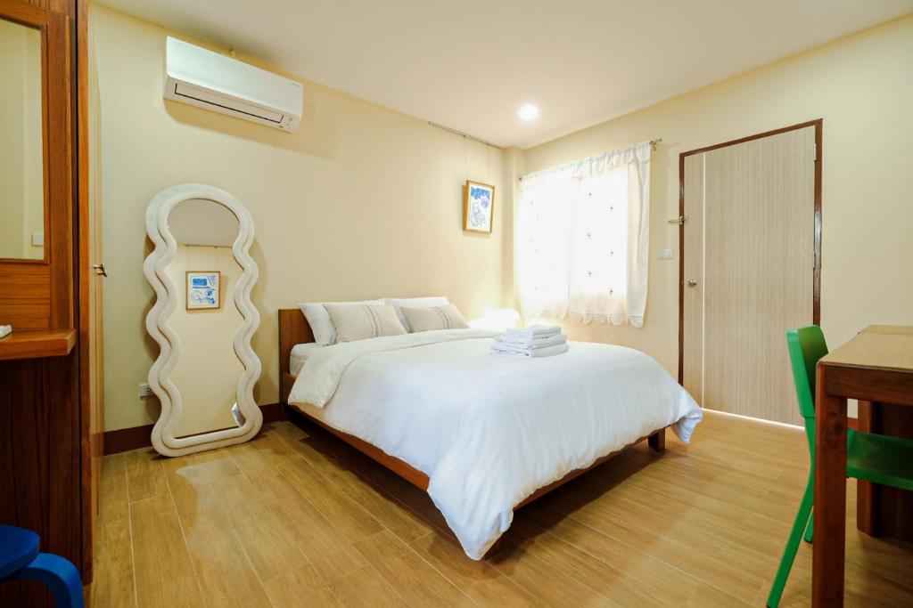 Thong Poon Apartment Chiang Mai