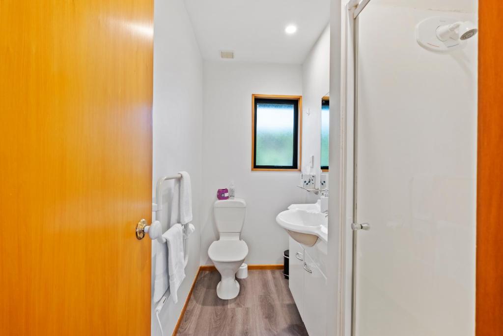 Alpine Garden Motel - Resim 43