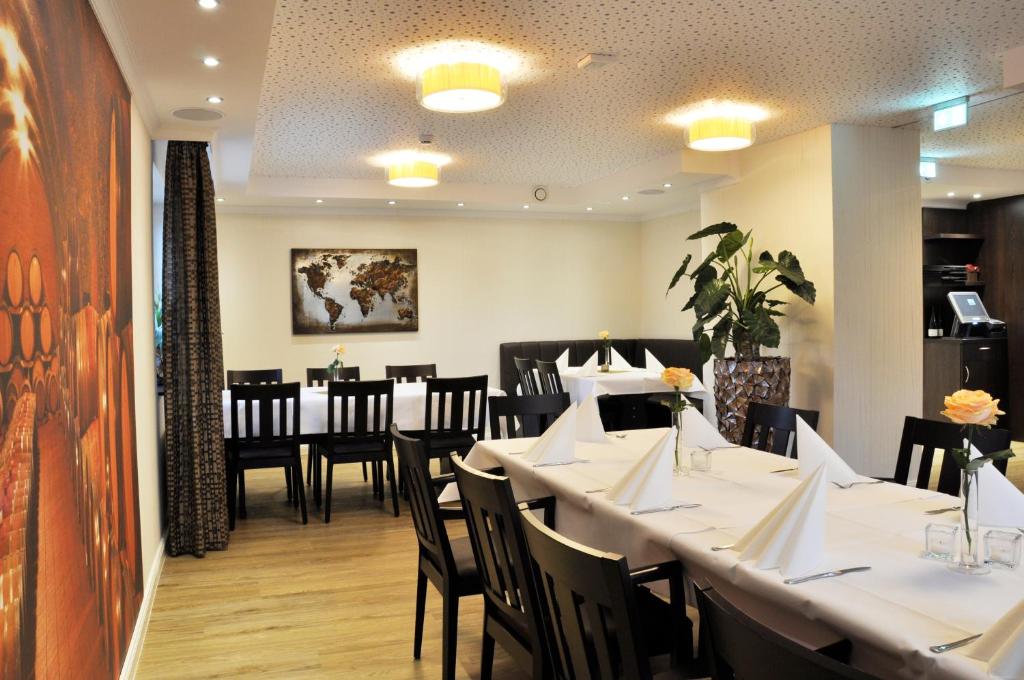 Restaurace v ubytování Hotel Drei Linden