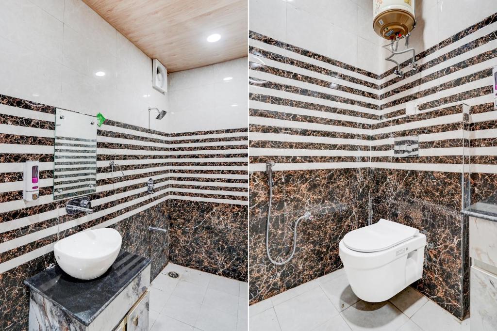 A bathroom at Collection O Ram Mandir Ayodhya Formerly Hotel Aarambh