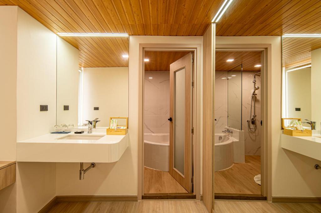 Sunbeam Hotel Pattaya - Resim 22