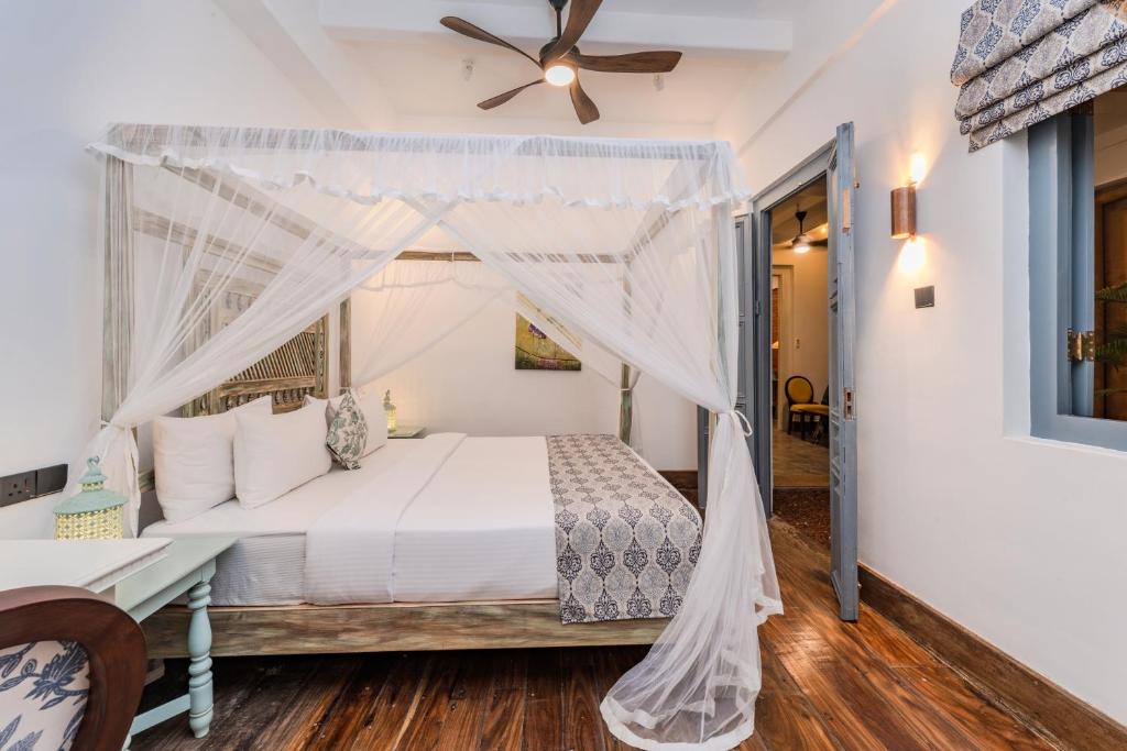 Small House Boutique Guest House - 10