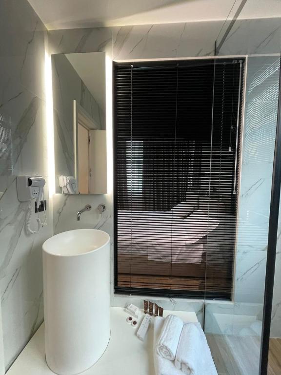 Koupelna v ubytování Adore Boutique Hotel