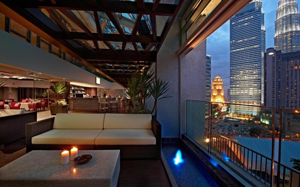 Posezení v ubytování Impiana KLCC Hotel