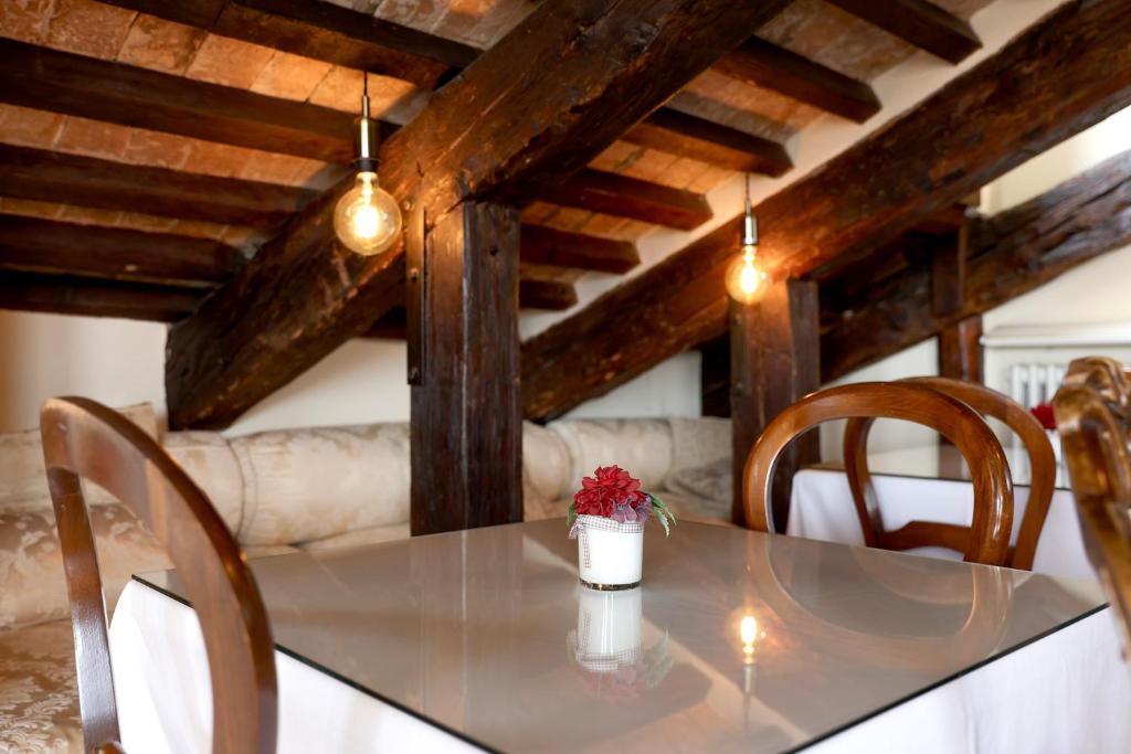 Fotografia z galérie ubytovania Locanda Antica Venezia v Benátkach