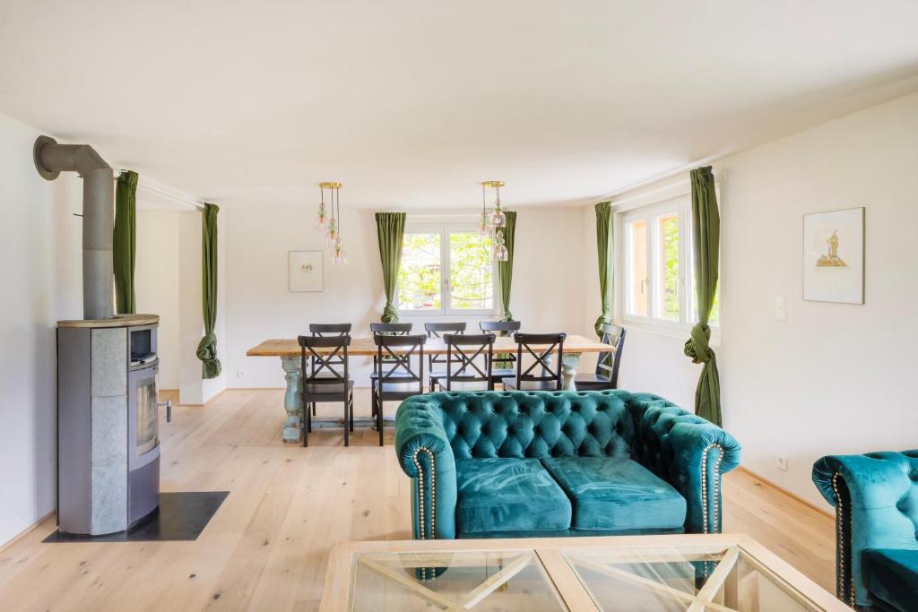 Posezení v ubytování Sonnenschein Chalet Egg