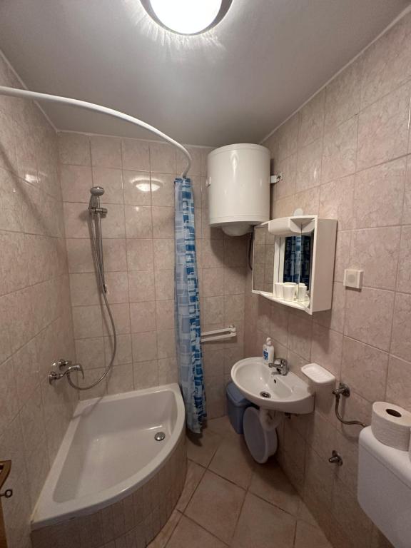 Fotografia z galérie ubytovania Apartments Lavanda v destinácii Lukovo