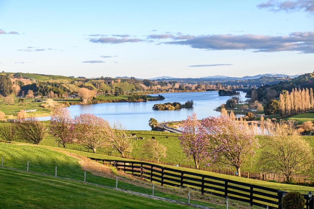 Lakeview Lodge Karapiro - Resim 32