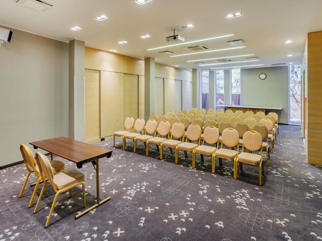 Ärikülastajate ala ja/või konverentsiruum majutusasutuses Ibis Styles Tallinn