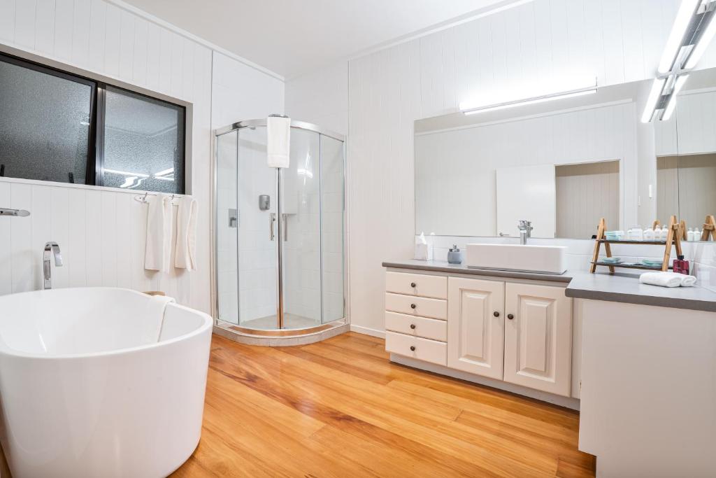 Lakeview Lodge Karapiro - Resim 8