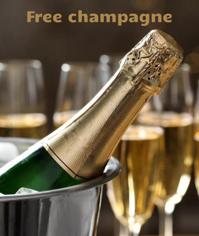 Astoria Boutique Suites- Best Location by BQA - Resim 2