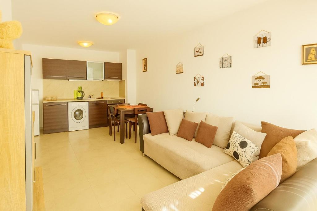 Kuchyň nebo kuchyňský kout v ubytování Home Comfort 3 Rooms Apartment Butterfly