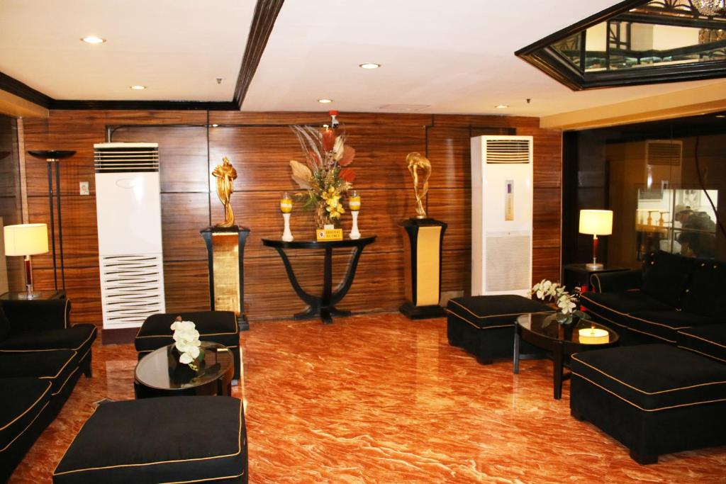 Fotografie z fotogalerie ubytování Lourdes Suites Makati powered by Cocotel v destinaci Manila
