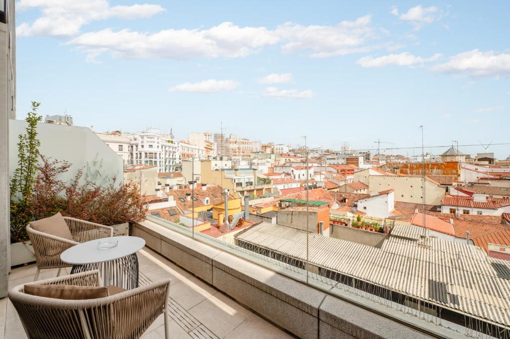 Balkón nebo terasa v ubytování VP Plaza España Design