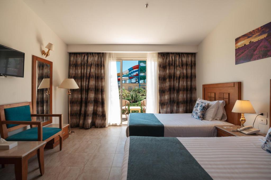 Riviera Aqua Park Resort - 10